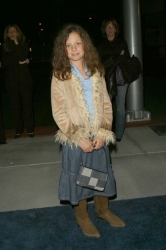 Photos de Mackenzie Rosman - The Future Event 01.30.2003 - 7